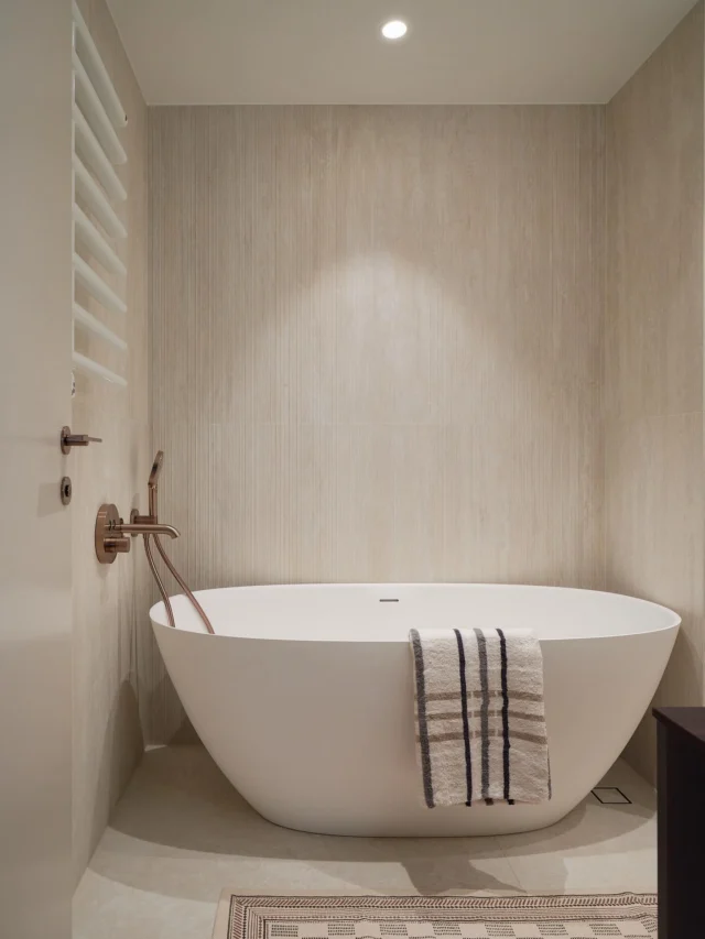 Kalaranna Home 🩵

No.9 | Pic @karrrlk 

Furniture | @arhainteriors 
Kitchen and wardrobes | @schmidt.estonia

_______//_______________________
#estonianhome #interiordesign #sisearhitektuur #turnkeyprojects #sisekujundaja eestikodu beautifulhomes sisearhitekt homedesign interiorandhome furniture homeinspofurnituredesign interiorarchitectureinterior123 kodu sisekujundus eritellimusmööbel interjöör sisustus kodukujundus moderninterior interiordesigner interior interior_and_living